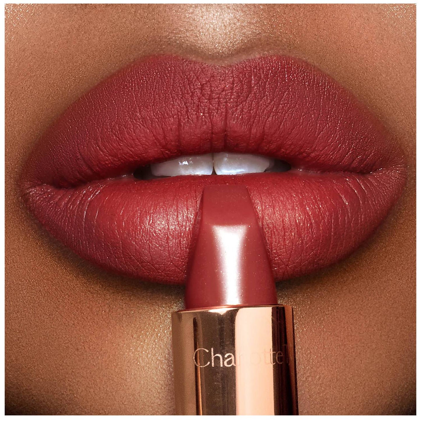 CHARLOTTE TILBURY Matte Revolution - Nuanca WALK OF NO SHAME - Full size 3.5G