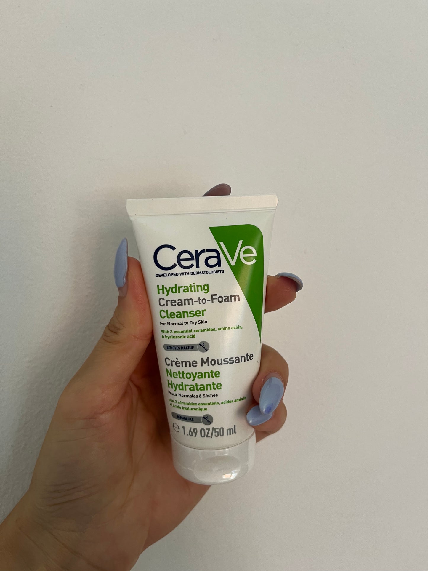 CERAVE Hydrating Cream-to-Foam Cleanser 50 ml